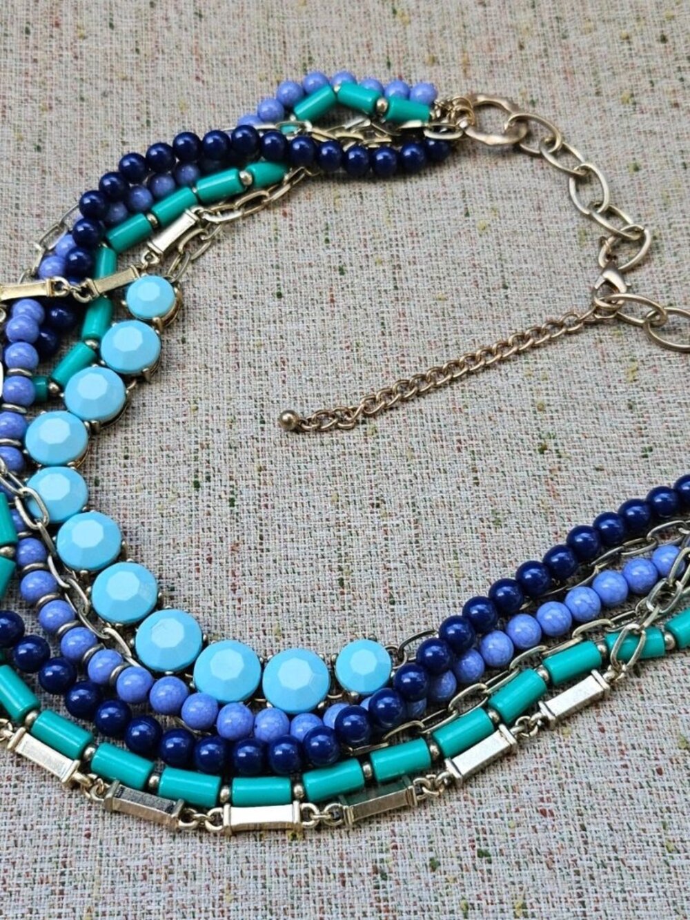 Statement Necklace Beaded Blue/Turquoise Tone Fashion Jewelry Necklace Unbrand - Picture 3 of 8